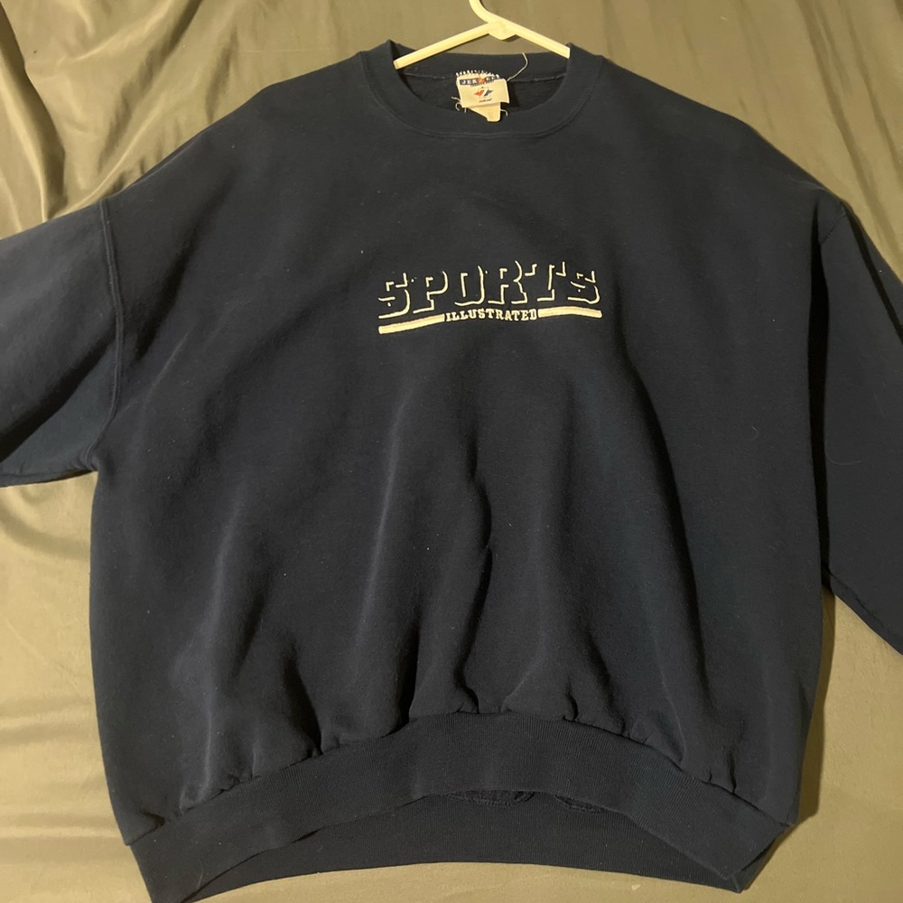 VINTAGE sports crewneck